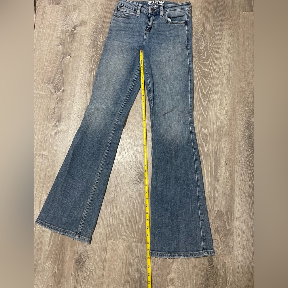 Sale! Idyllwind Blue Flare Women's Jeans - Picture 8 of 11